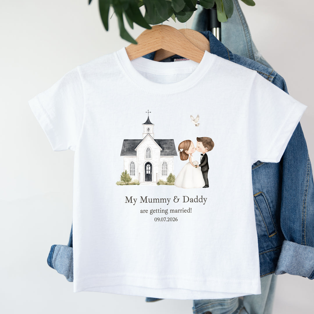 Personalised My Mummy &amp; Daddy Are Getting Married Kids T-Shirt or Baby Vest